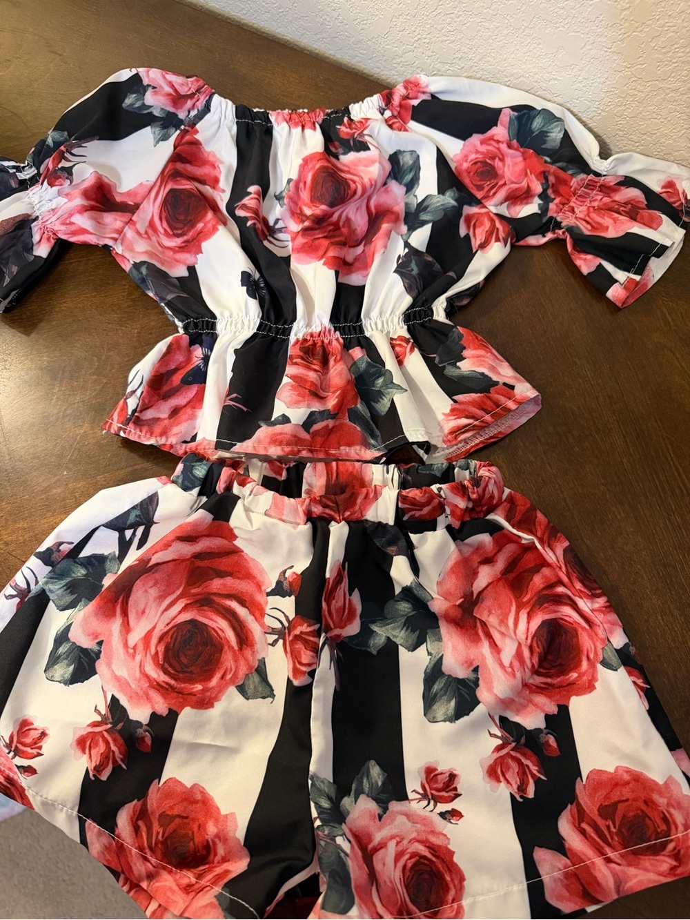 Girls Floral Off-Shoulder Two-Piece Set - Red Rose